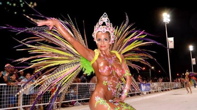 Los Súper Carnavales comienzan a brillar desde esta noche en Villa Ángela