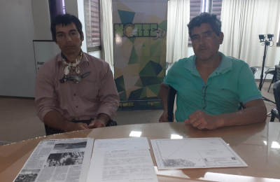 Vivió toda su vida sin luz y lucha hace años por tener electricidad