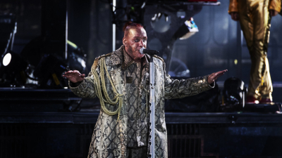 El vocalista de Rammstein, Till Lindemann, está en cuidados intensivos por coronavirus