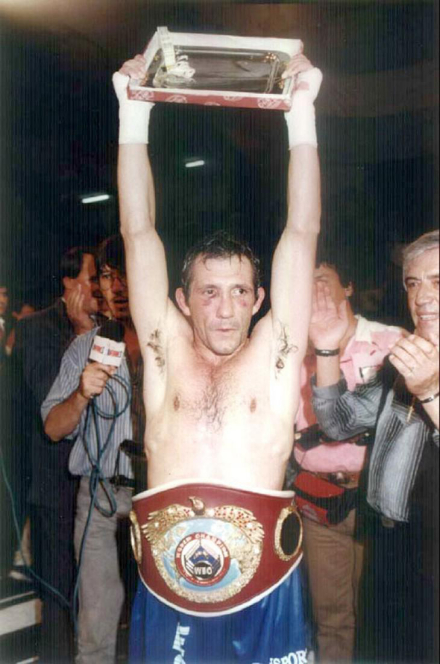 salazar2.jpg