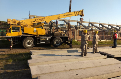 El estadio de Regional va tomando forma con la colocación de las nuevas tribunas