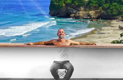 La ingeniosa forma de un influencer argentino para “seguir viajando” durante la cuarentena