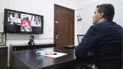Capitanich y equipos de educación analizaron propuestas de formación