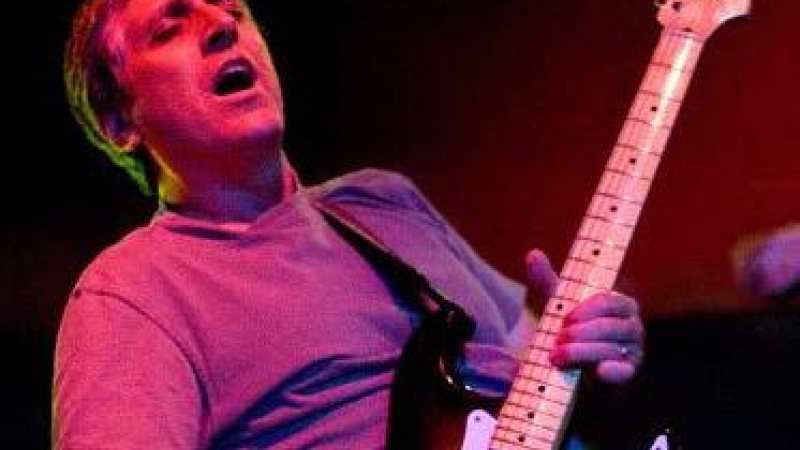 Murió Jack Sherman, ex guitarrista de Red Hot Chili Peppers