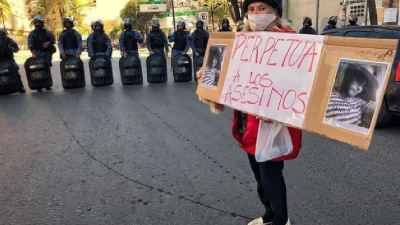 A un mes del crimen de Danilo Nickisch cuando esperaba el colectivo : 3 detenidos
