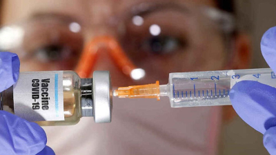 El Gobierno compró 22 millones de dosis de la vacuna contra el coronavirus de AstraZeneca y Oxford