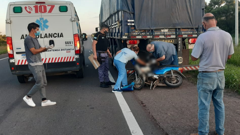 Siniestro fatal en Avia Terai: muere motociclista en la ruta 16