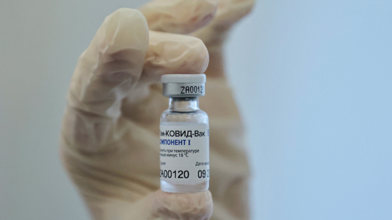 Covid-19: aseguran que las vacunas no son incompatibles con la ingesta de alcohol moderada
