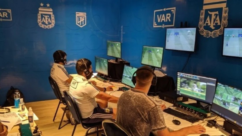 El VAR llega al fútbol argentino