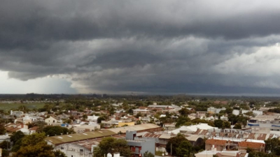 Llegó la lluvia y trajo alivio en Resistencia