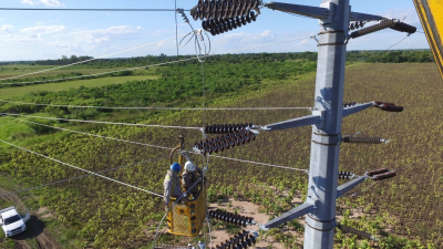 Colapsó el sistema de alta tensión y hubo cortes de energía en varios puntos de la provincia