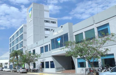 Equipos de la Uncaus para investigación algodonera