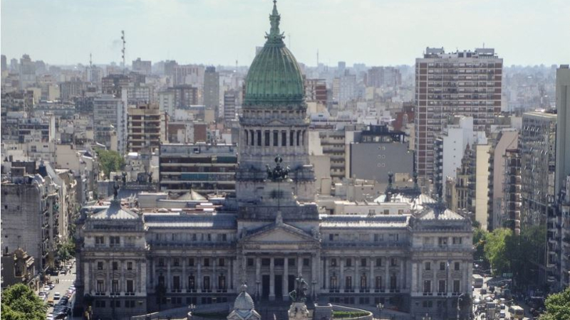 El Gobierno decretó tres días de duelo por la muerte de Menem