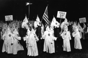 supremacistas blancos2.png