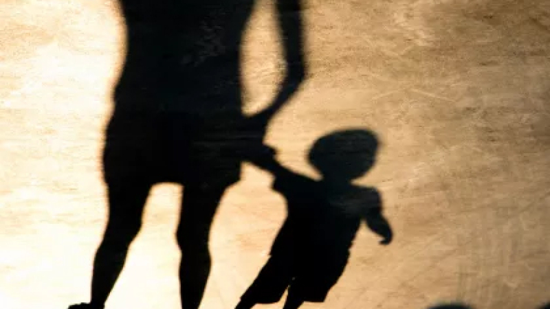 Lo secuestraron a los 3 años y fue encontrado en otro continente 32 años después