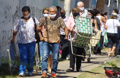Información errónea generó tensión en vacunatorios de Resistencia