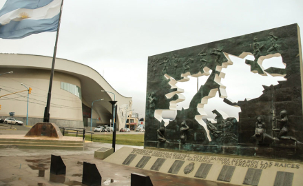 monumento-malvinas-1.jpg