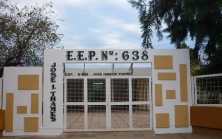 58escuela thames.jpg