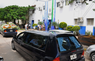 Cocherías amenazan con no retirar cuerpos si no inmunizan a trabajadores