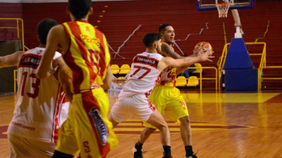 Federal: Sarmiento demolió a Regatas