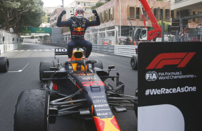 Verstappen desplazó a Hamilton del liderazgo en la Fórmula 1