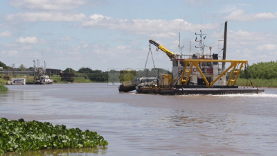 Riacho Barranqueras: presentarán al gobierno un proyecto alternativo para el dragado