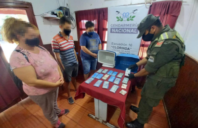 Circulaba con más de U$S 100 mil ocultos dentro de una conservadora