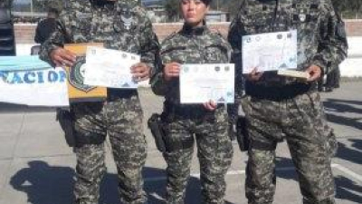 La Policía del Chaco cuenta con tres nuevos operadores K-9