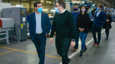 Destacan la importancia de la habilitación de producción de hilados de Santana