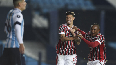 San Pablo sacó a Racing de la Copa con victoria en Avellaneda