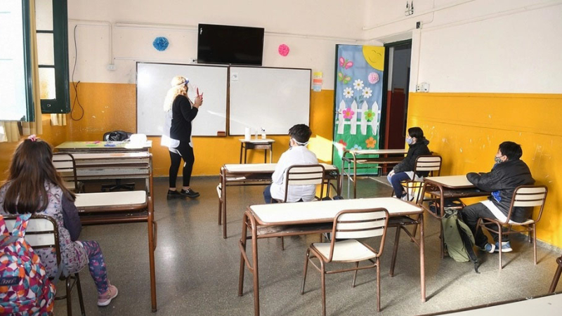 Vuelven las clases y garantizan que se profundizará la presencialidad