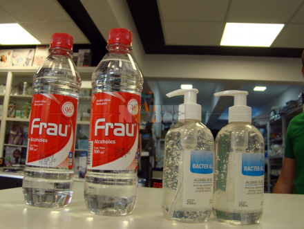 alcohol farmacias.JPG
