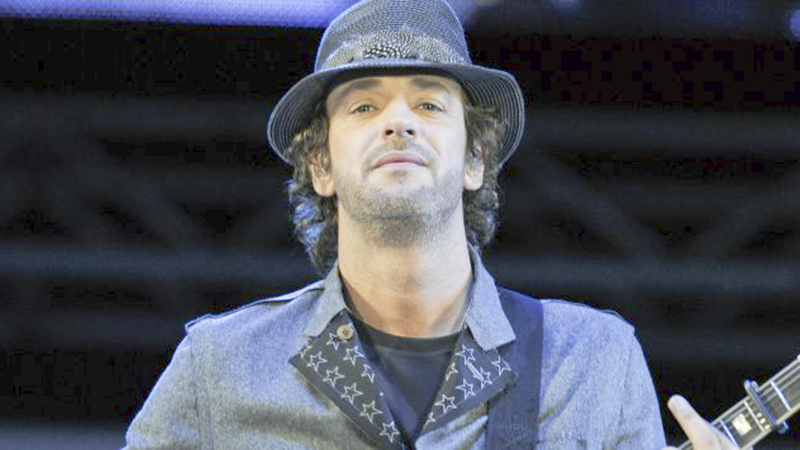 Tributo de Radio Provincia a Cerati