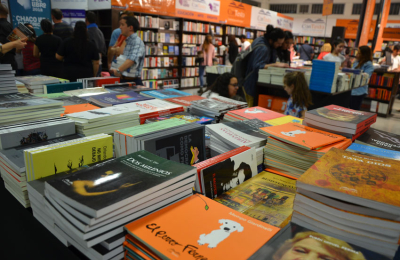 La Feria del Libro vuelve a ser un punto de encuentro cultural y social