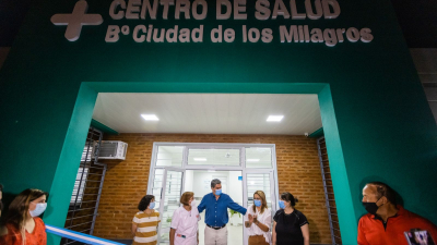 El gobernador inauguró nuevo edificio de centro de salud en Barranqueras