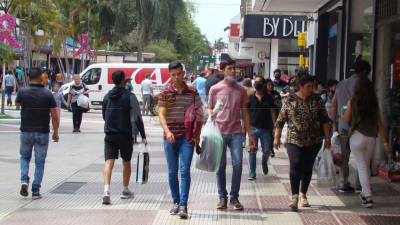 Confirmaron 33 muertes y 1.218 contagios en las últimas 24 horas