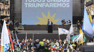 Alberto Fernández encabezó el acto por el Día de la Militancia