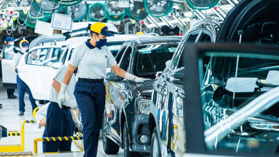 Toyota abre un tercer turno en Sorocaba