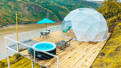 Acampar en #modoglam, la tendencia que arrasa en el turismo argentino