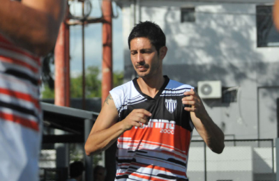 Daniel "Chango" Cravero pone manos a la obra en Chaco For Ever