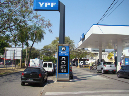 combustible febrero 22.JPG