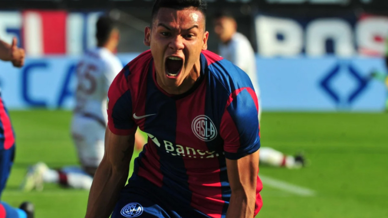 Sonríe Gallardo: el correntino Andrés Herrera es el séptimo refuerzo de River