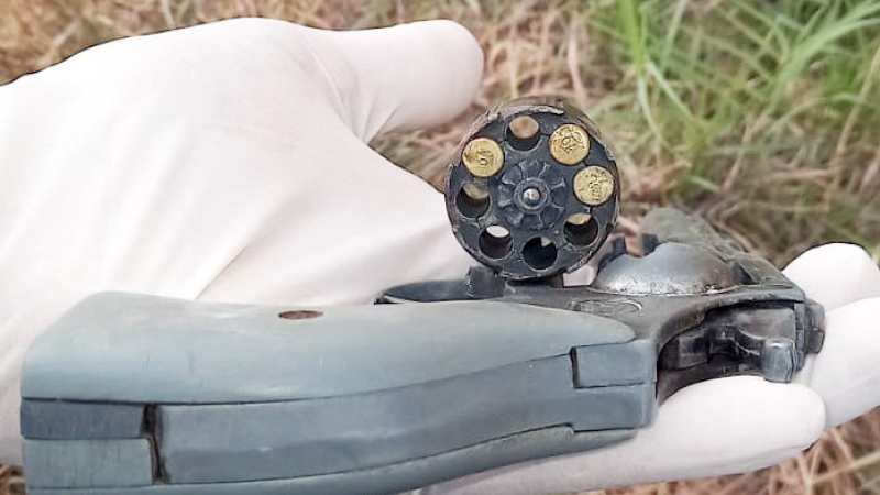 Persecución a narcos deja dos detenidos y más de siete kilos de droga