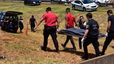 Femicidio: mató a golpes a la madre de sus hijos tras una discusión y arrojó el cuerpo a un arroyo