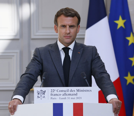 macron.jpg