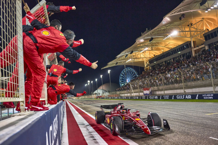 ferrari.jpg