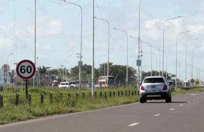 Comienzan a operar noventa radares en rutas de la provincia