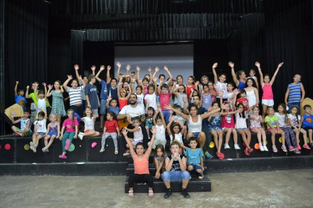 sala-88-teatro-niños.jpeg