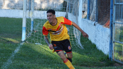 CUNE le ganó a San Martín y alcanzó la punta