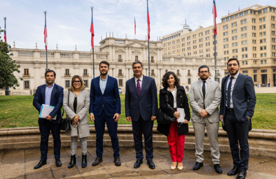 Intensa agenda de Capitanich durante su visita a Chile